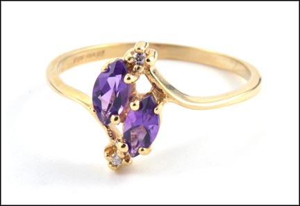 Amethyst Ring in 10K Yellow Gold MAIN