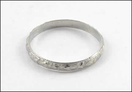 Vintage 1940's Baby Ring in 10K White Gold MAIN