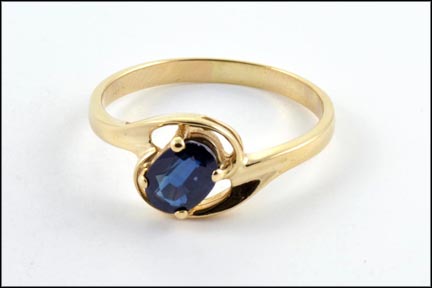 Sapphire Ring in 14K Yellow Gold LARGE