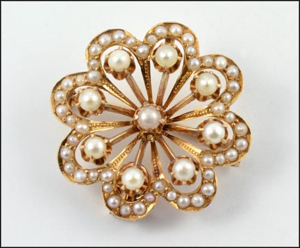 Vintage Seed Pearl Pin, 1900 in 14K Yellow Gold MAIN