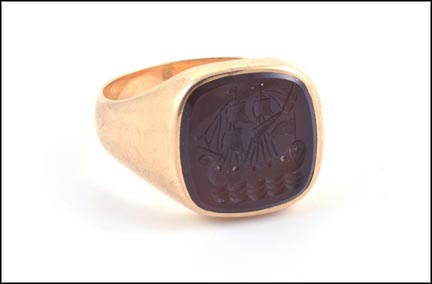Carnelian Intaglio Ring in Yellow Gold LARGE