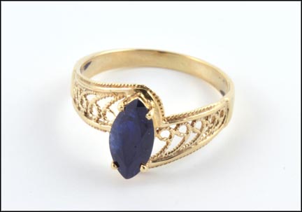 Sapphire Ring in 10K Yellow Gold LARGE