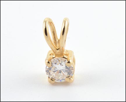 Diamond Solitaire Pendant in Yellow Gold LARGE