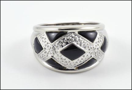 Onyx Dome Ring in 14K White Gold MAIN