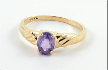 Amethyst Ring in 14K Yellow Gold MAIN