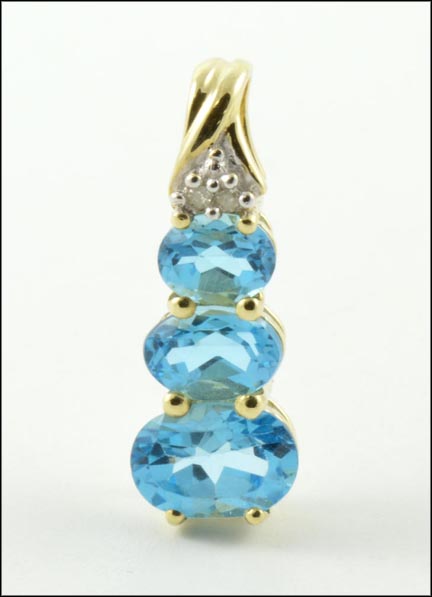 Blue Topaz Pendant in 10K Yellow Gold MAIN