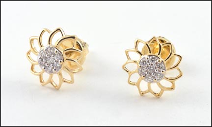 Diamond Flower Earrings in 18K Yellow Gold LARGE