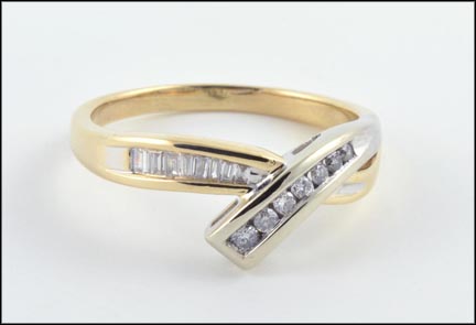 Diamond Ring in 10K Two-Tone Gold LARGE