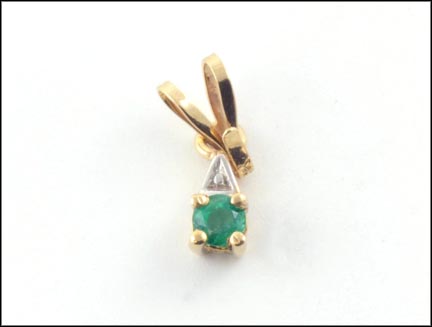 Emerald Pendant in 10K Yellow Gold LARGE