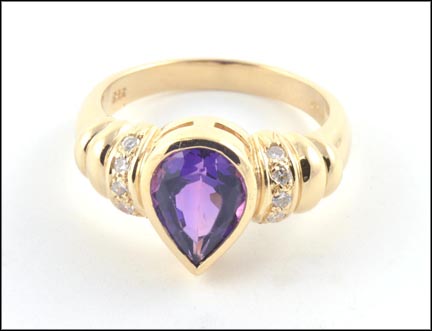 Amethyst Ring in 14K Yellow Gold MAIN