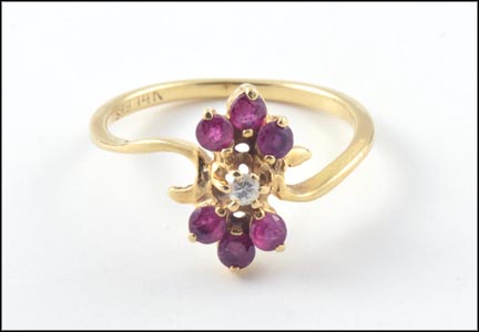Ruby Cluster Ring in 14K Yellow Gold MAIN