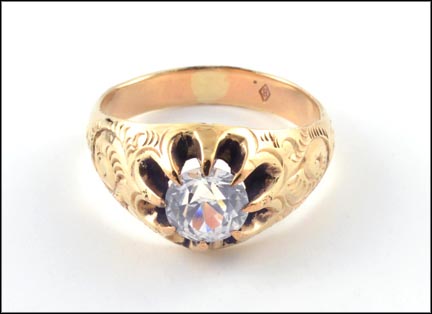 Vintage 1890's Mounting, Synthetic in Yellow Gold MAIN