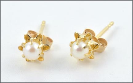 Pearl Stud Earrings in 14K Yellow Gold LARGE