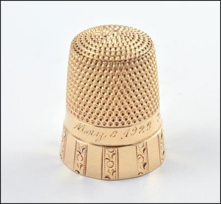 Vintage 1923 Thimble in 14K Yellow Gold LARGE