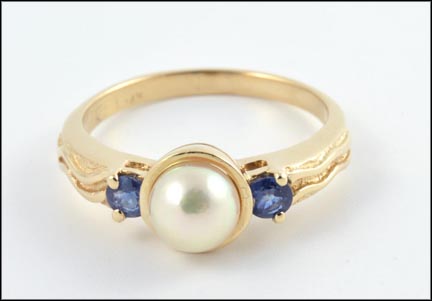 Pearl Ring with Sapphire Accents in 14K Yellow Gold LARGE