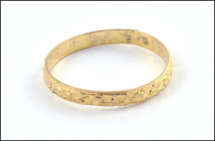 Baby Ring in 10K Yellow Gold MAIN