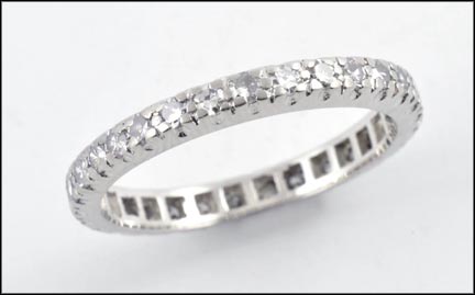 Diamond Eternity Band in White Gold MAIN