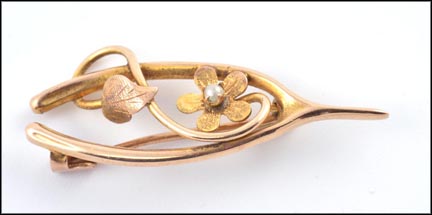 Art Nouveau Pin with Pearl, 1895 in 10K Yellow Gold MAIN