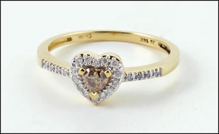 Heart Diamond Ring in 14K Yellow Gold MAIN