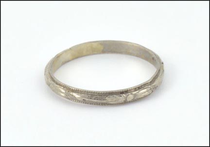 Baby Ring in 10K White Gold MAIN