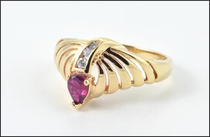 Ruby Ring in 14K Yellow Gold MAIN