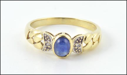 Cabochon Sapphire Ring in 14K Yellow Gold LARGE