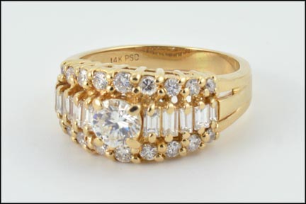 Diamond Ring in 14K Yellow Gold MAIN