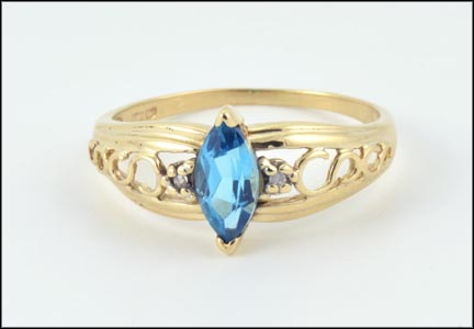 Blue Topaz Ring in 10K Yellow Gold LARGE