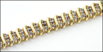 Diamond Tennis Bracelet in 10K Yellow Gold MAIN