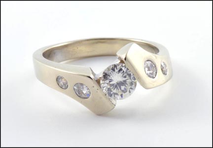 Diamond Ring in 14K White Gold LARGE