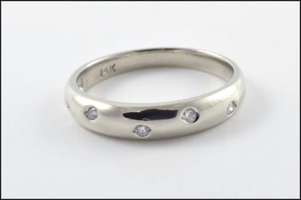 Diamond Band in 14K White Gold LARGE