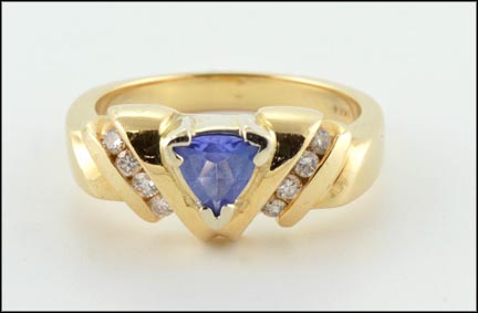 Tanzanite Ring in 14K Yellow Gold LARGE