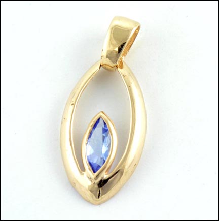 Iolite Pendant in 10K Yellow Gold MAIN