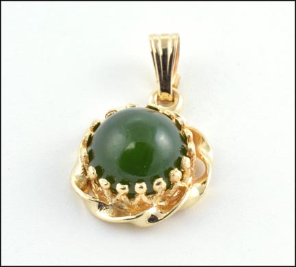 Jade Pendant in 14K Yellow Gold MAIN