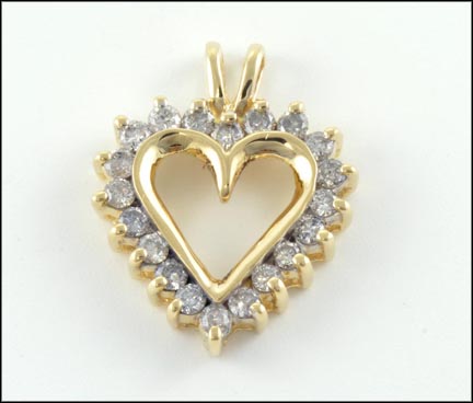 Diamond Heart Pendant in 14K Yellow Gold MAIN