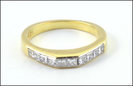 Diamond Band in 18K Yellow Gold LARGE