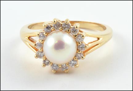 Pearl Ring in 14K Yellow Gold MAIN