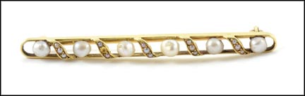 Freshwater Pearl Bar Pin in 14k Yellow Gold MAIN