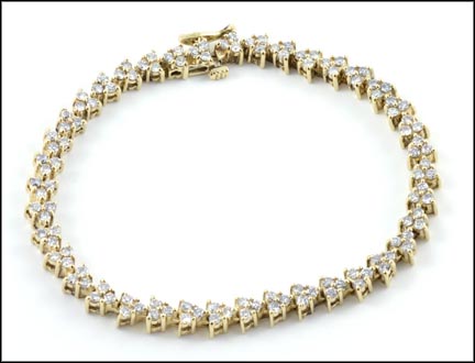 Diamond Bracelet in 14K Yellow Gold MAIN