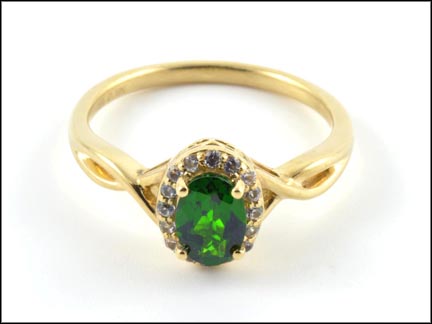Synthetic Green Stone Ring in 10K Yellow Gold LARGE