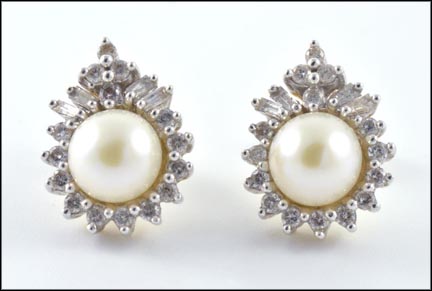 Pearl Earrings in 14K Yellow and White Gold LARGE
