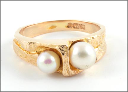 Pearl Ring in 14K Yellow Gold MAIN