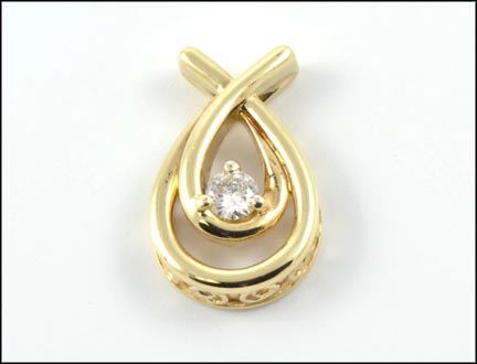 Diamond Pendant in 10K Yellow Gold MAIN