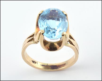 Blue Topaz Ring in 14K Yellow Gold LARGE