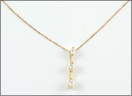 Diamond Necklace in 14K Yellow Gold LARGE