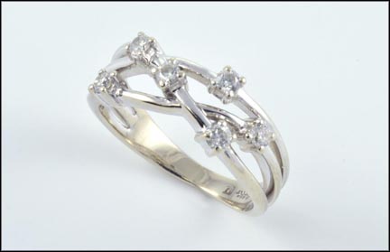 Diamond Ring in 14K White Gold MAIN