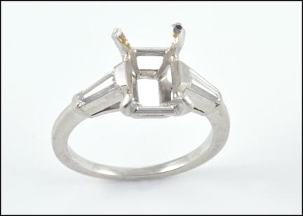 Ring Mounting in Platinum MAIN