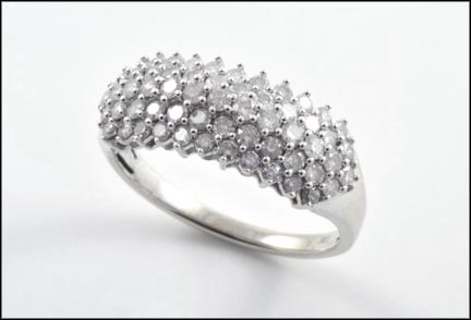 Diamond Ring in 10K White Gold MAIN