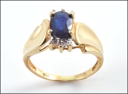 Sapphire Ring in 14K Yellow Gold LARGE