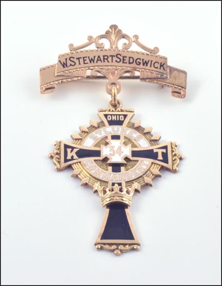 Masonic St. Lukes Commander Pin 1933-34 in Rose Gold MAIN